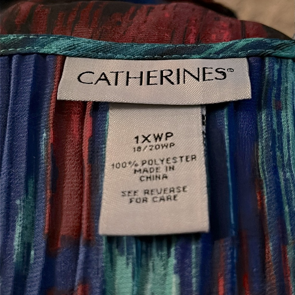 Catherines Graphic Tunic in Green and Red with Funky Retro‎ Hippie Sequins 1XP - Picture 9 of 10